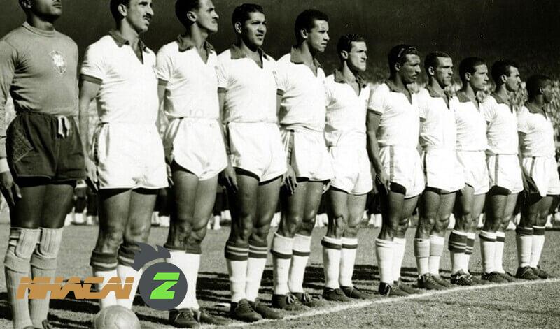 Chung kết World Cup 1950 là trận đấu của 2 đội tuyển nào?